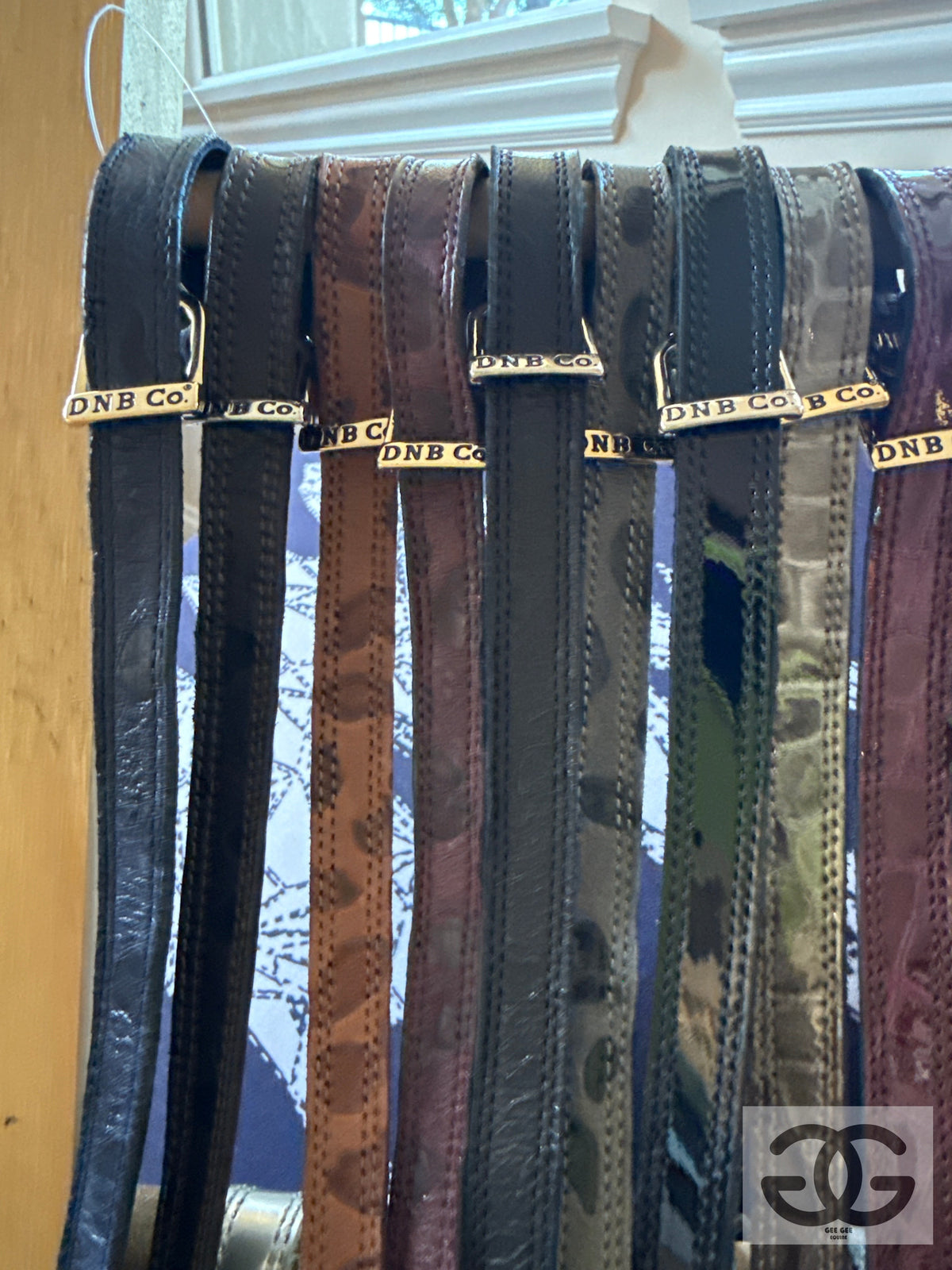 Deniro spur straps new collection panterina and Lucidi