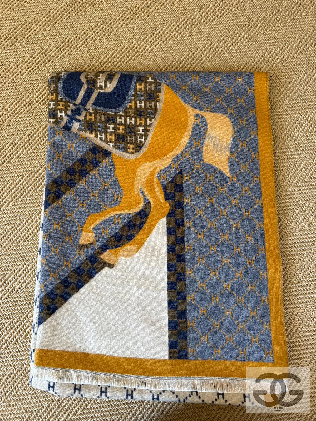 Gee Gee wrap or throw