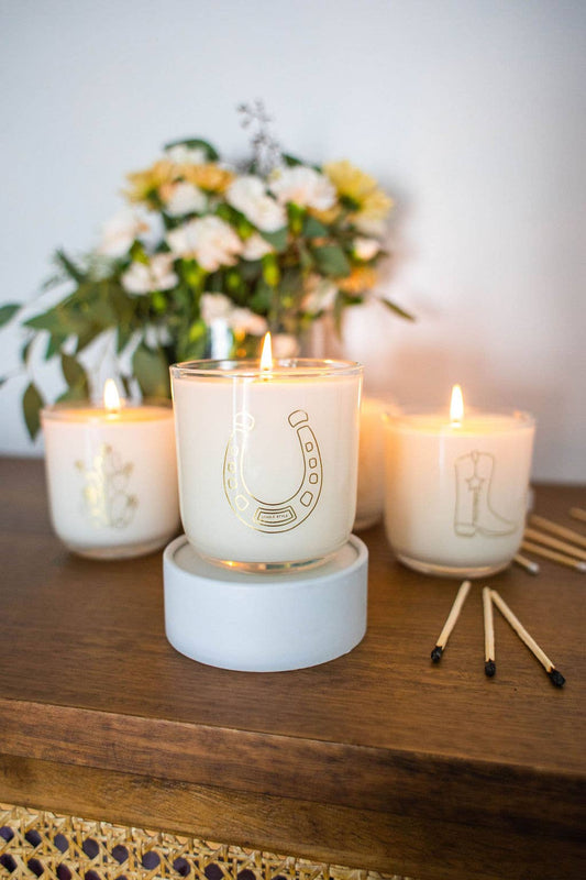 Stable Style Horseshoe Soy Wax Candle - Lucky