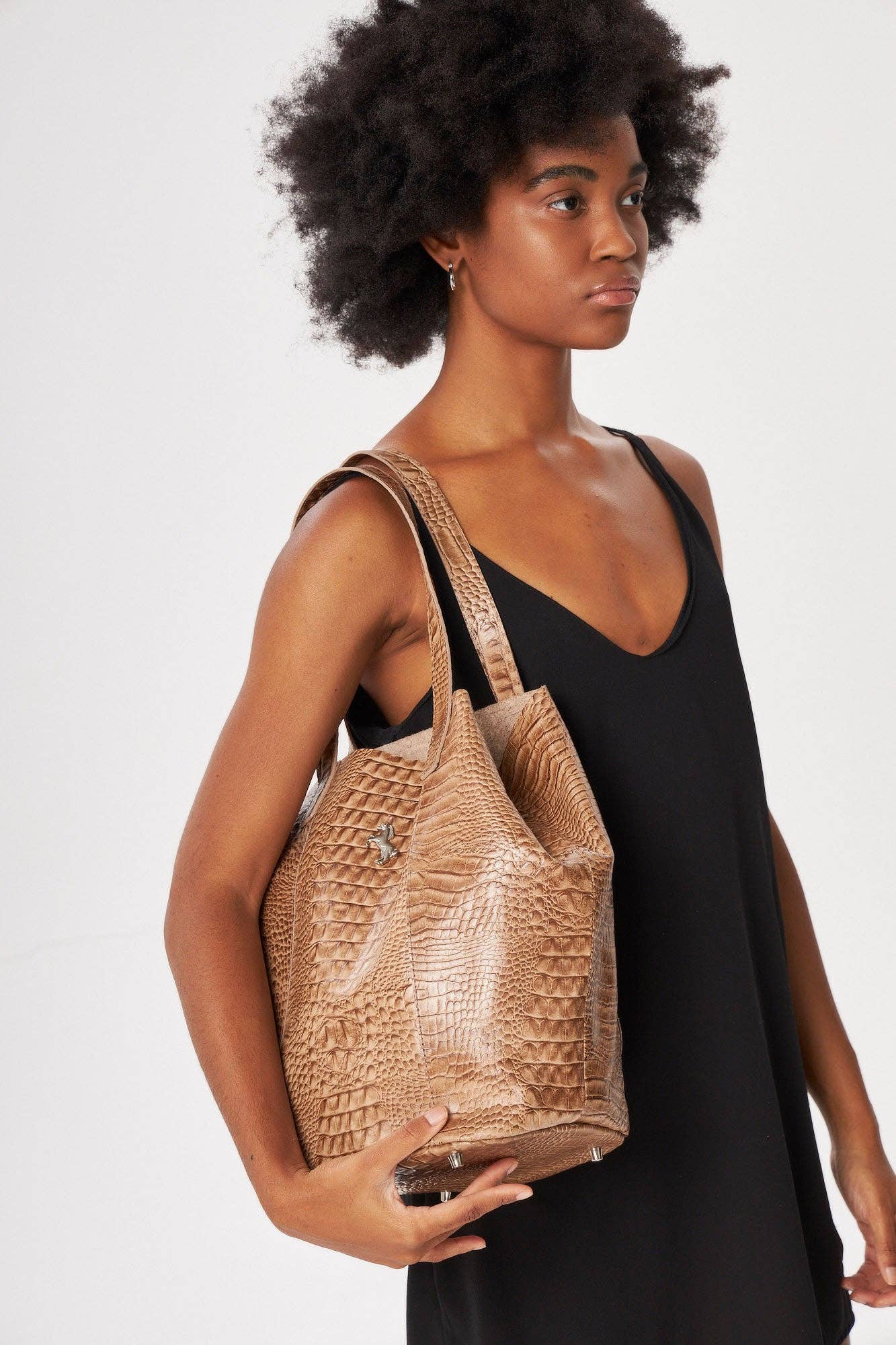 Gee Gee Med Leather Bucket Bag Sand