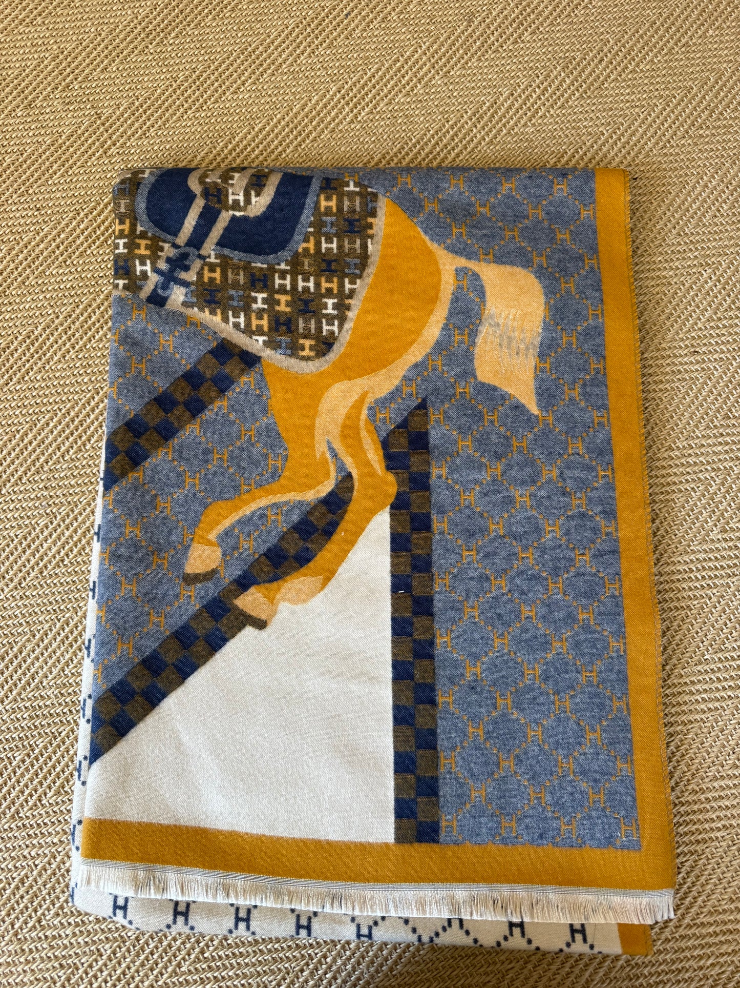 Gee Gee wrap or throw