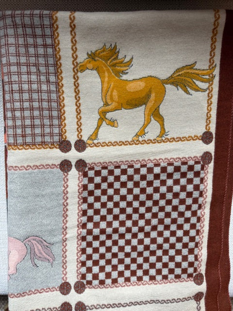 Gee Gee wrap or throw