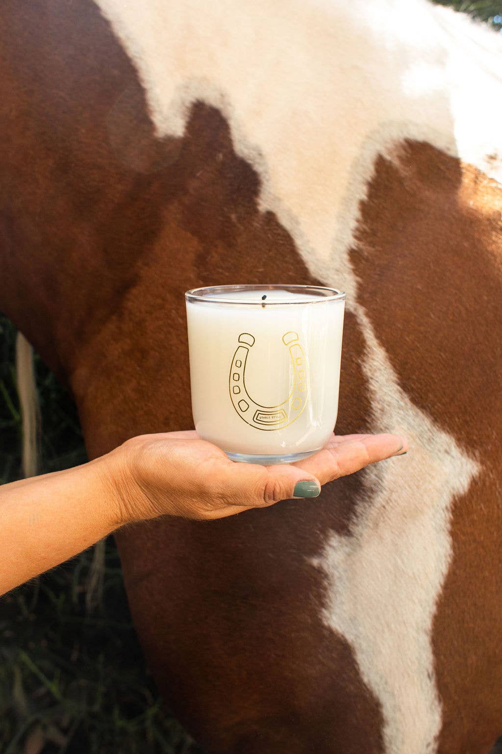Stable Style Horseshoe Soy Wax Candle - Lucky 